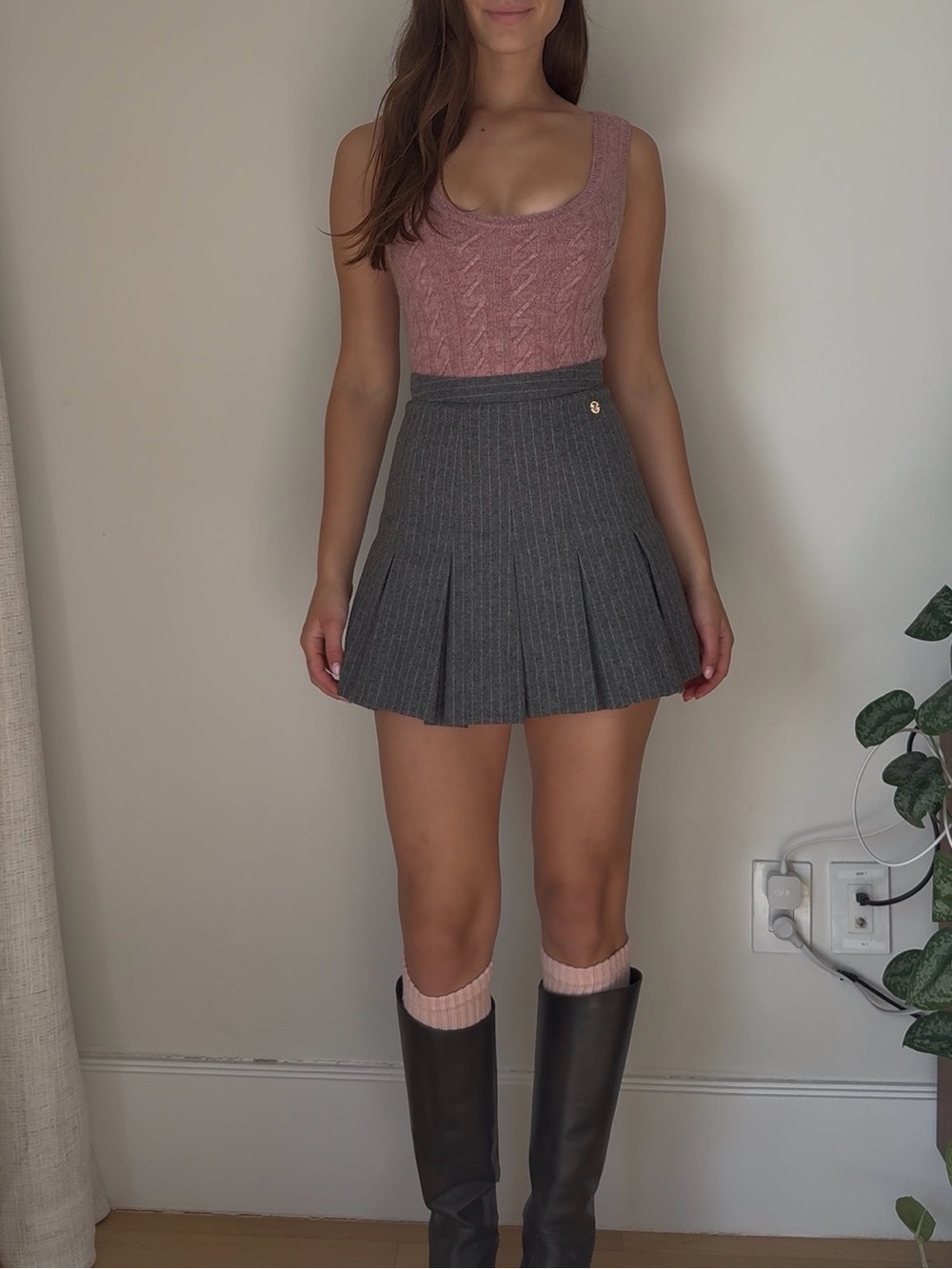 Tressé Paris High-Waist Pleated Mini Skirt in Charcoal Gray